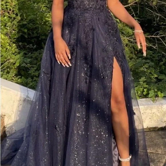 Navy Prom Dress Size 00 with Pockets - Picture 1 of 9